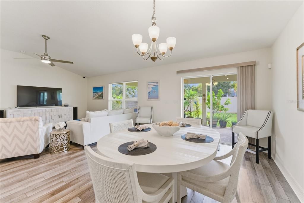 Chandelier, Dining room, Interior, Living room, Wood Texture Flooring