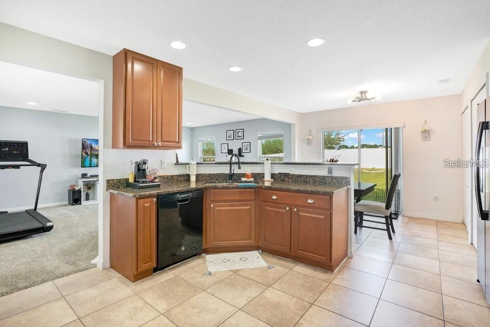 Fitness Equipment, Interior, Kitchen, Recessed Lighting