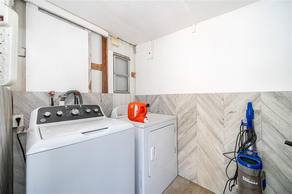 Interior, Utility Closets, Washer