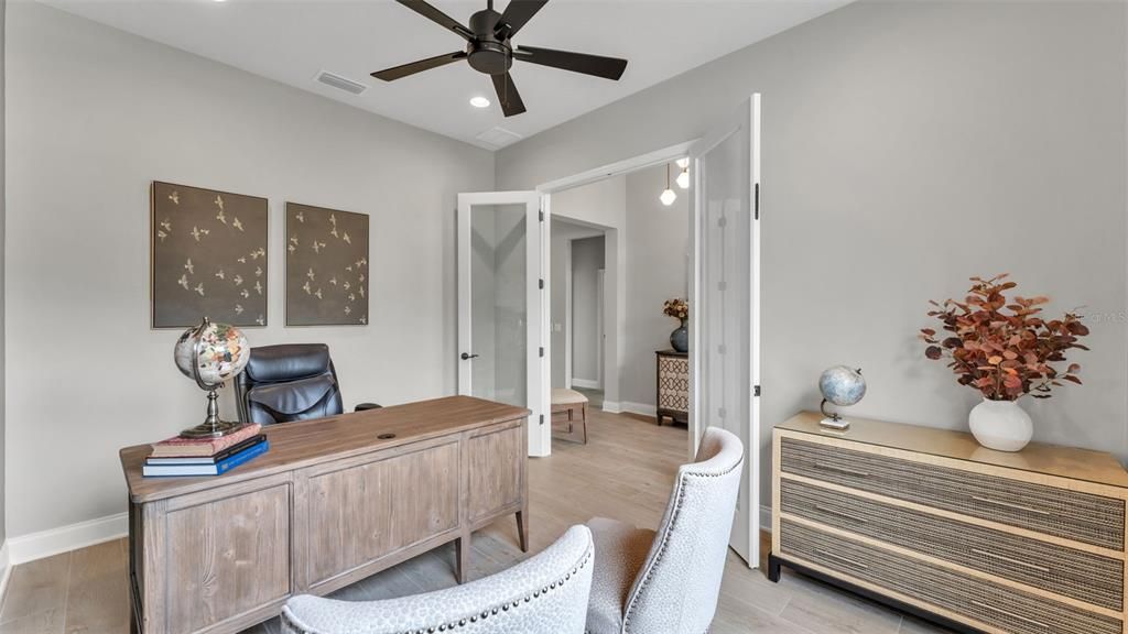 Home Office, Interior, Recessed Lighting, Wood Texture Flooring