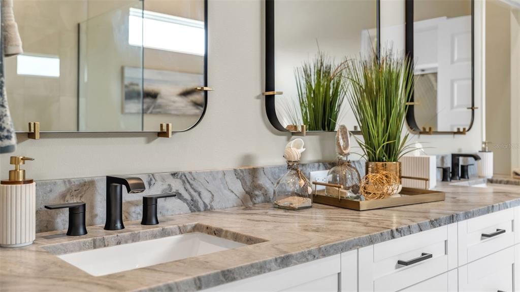 Bathroom, Dual Sink Vanities, Interior