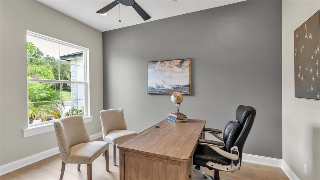 Home Office, Interior, Recessed Lighting, Wood Texture Flooring