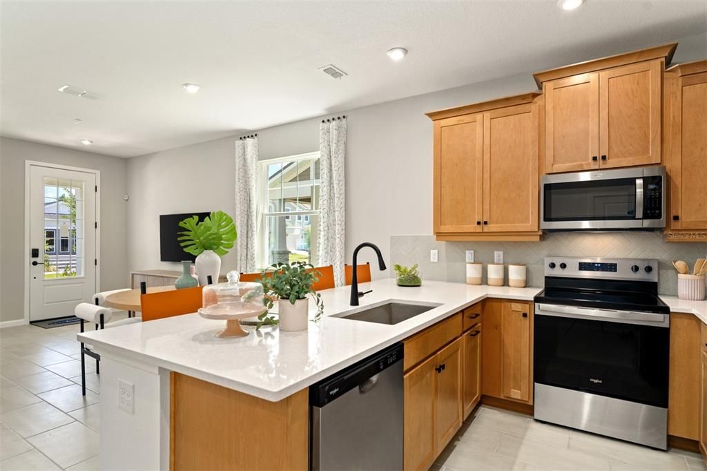 Dining room, Interior, Kitchen, Recessed Lighting, Stainless Steel Appliances