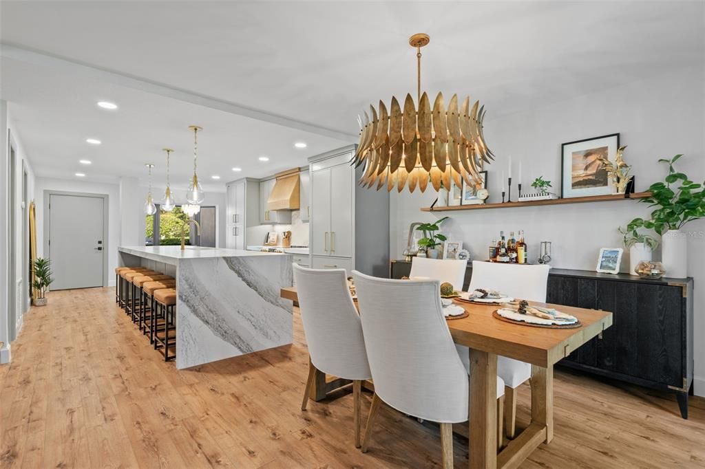 Dining room, Interior, Kitchen, Pendant Lights, Recessed Lighting, Wood Texture Flooring