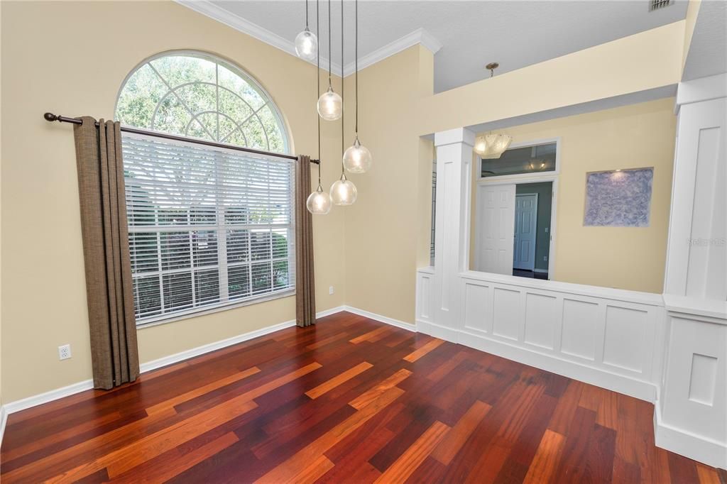 Empty room, Interior, Pendant Lights, Wood Texture Flooring