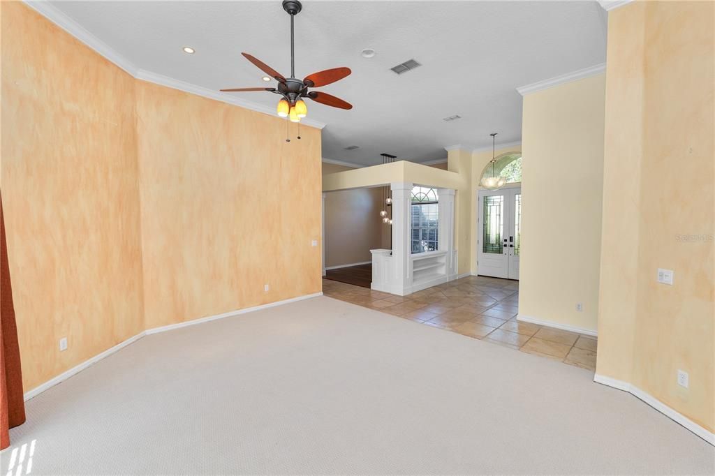 Empty room, Interior, Recessed Lighting