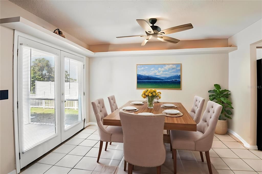 Dining room, Interior