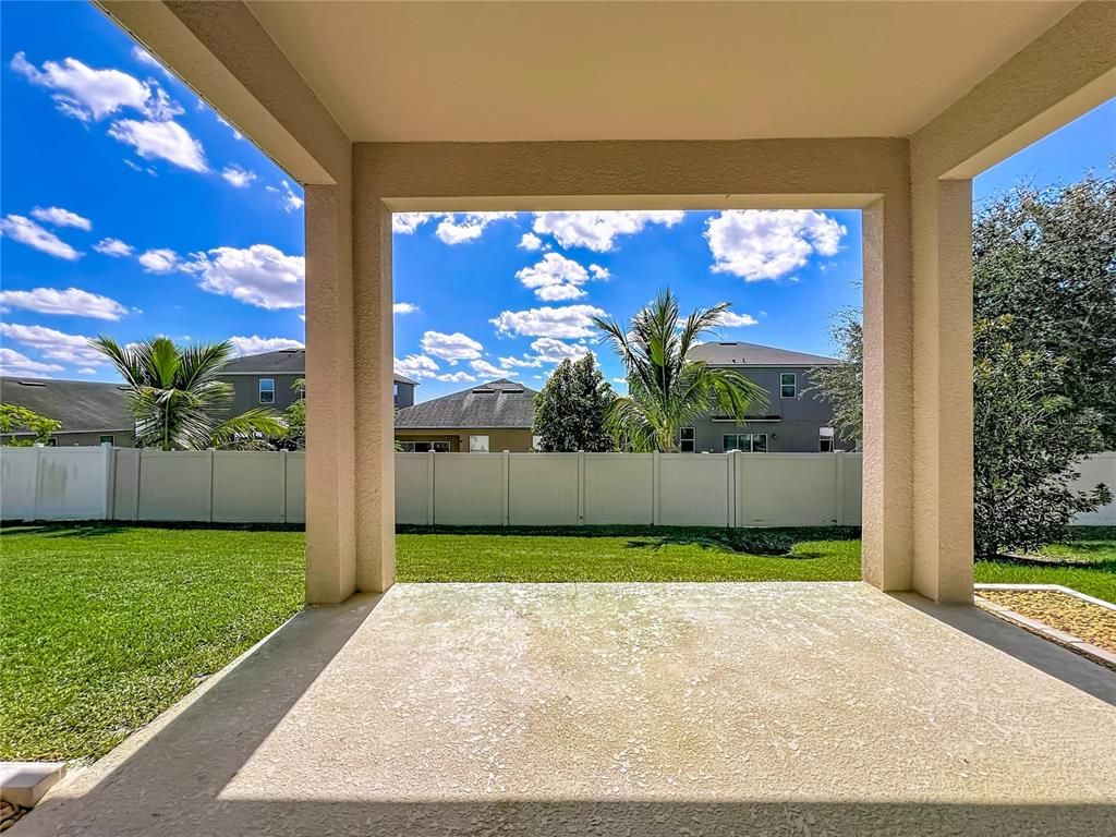Backyard, Exterior