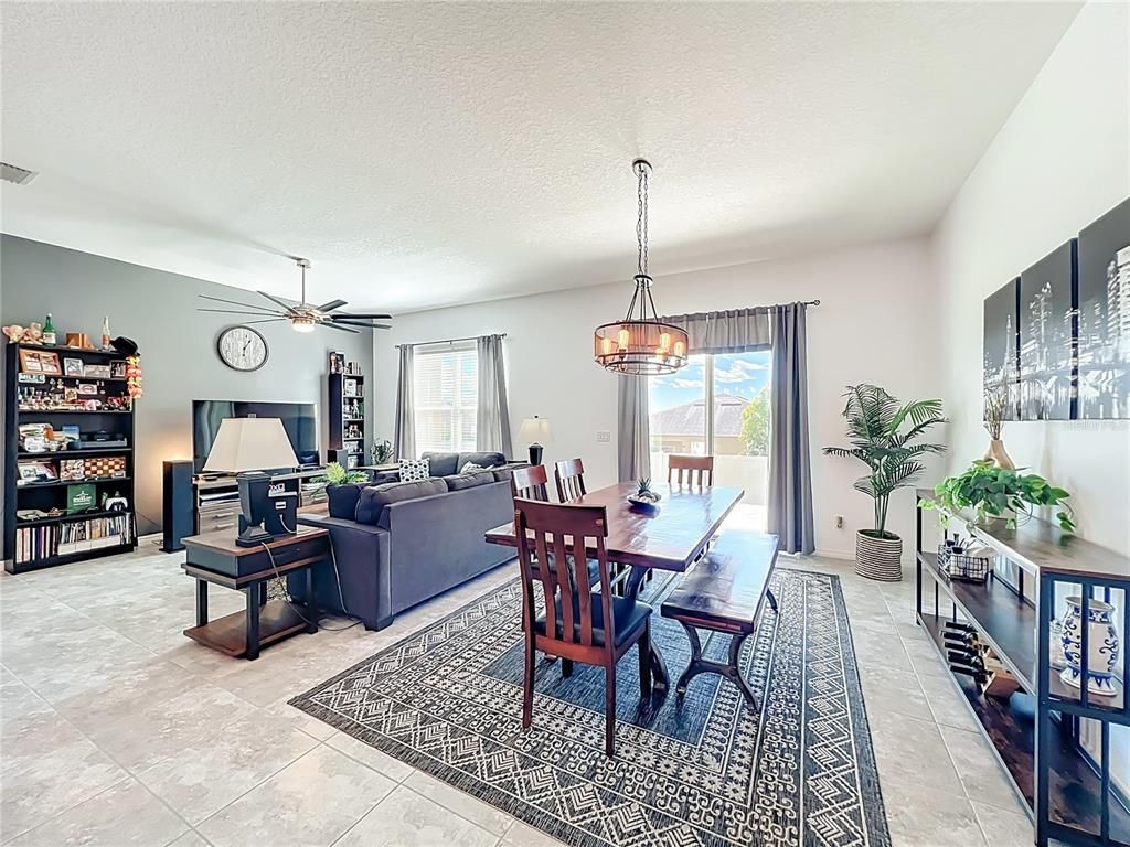 Dining room, Interior, Living room, Pendant Lights