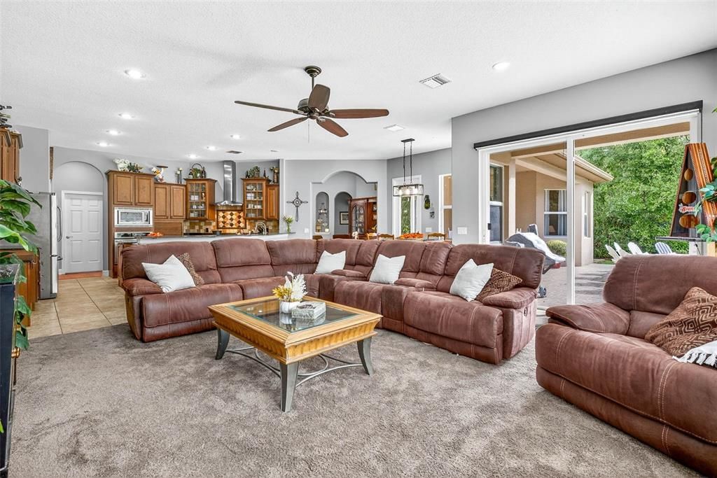 Dining room, Interior, Kitchen, Living room, Pendant Lights, Recessed Lighting, Stainless Steel Appliances