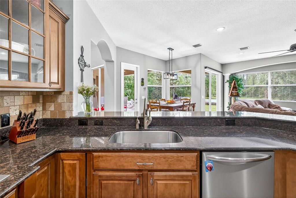 Dining room, Interior, Kitchen, Pendant Lights, Recessed Lighting