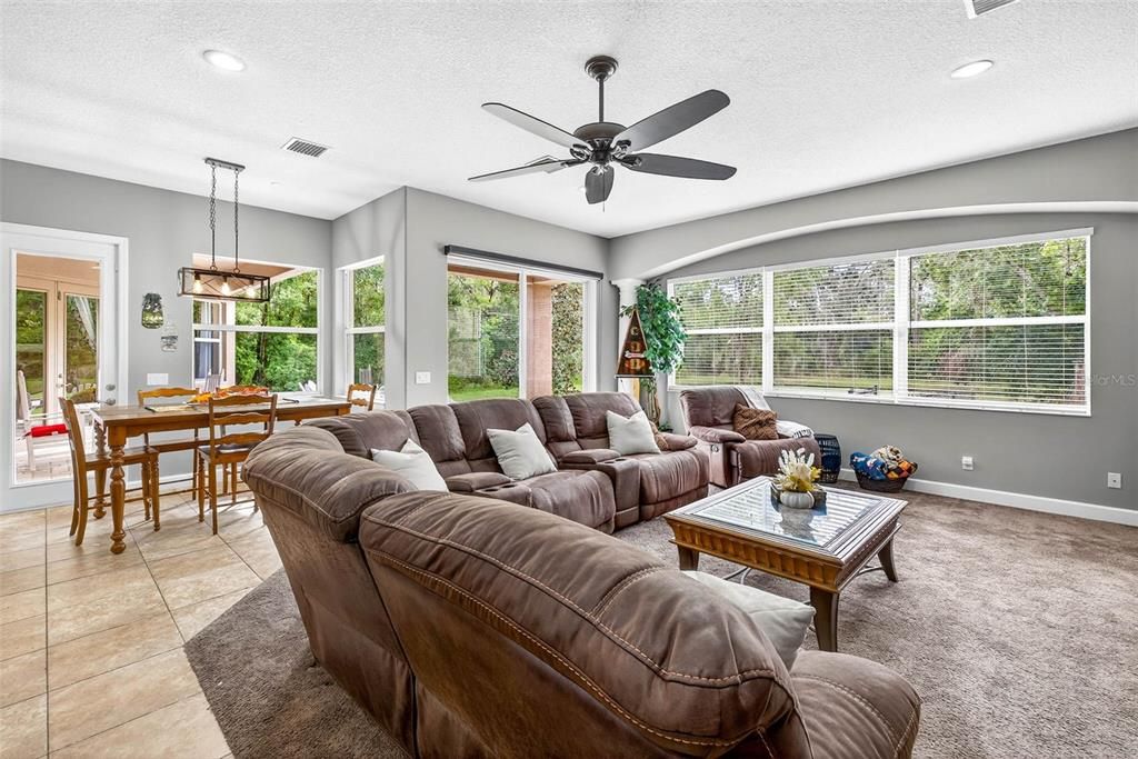 Dining room, Interior, Living room, Pendant Lights, Recessed Lighting