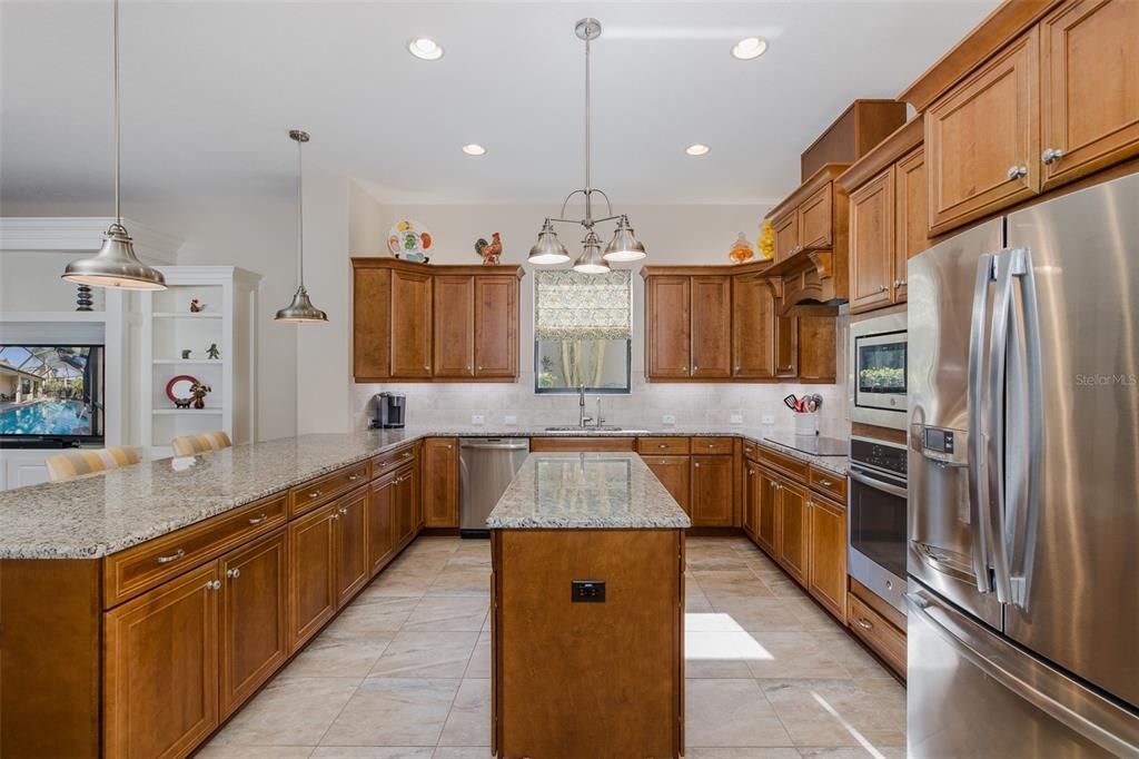 Interior, Kitchen, Pendant Lights, Recessed Lighting, Stainless Steel Appliances