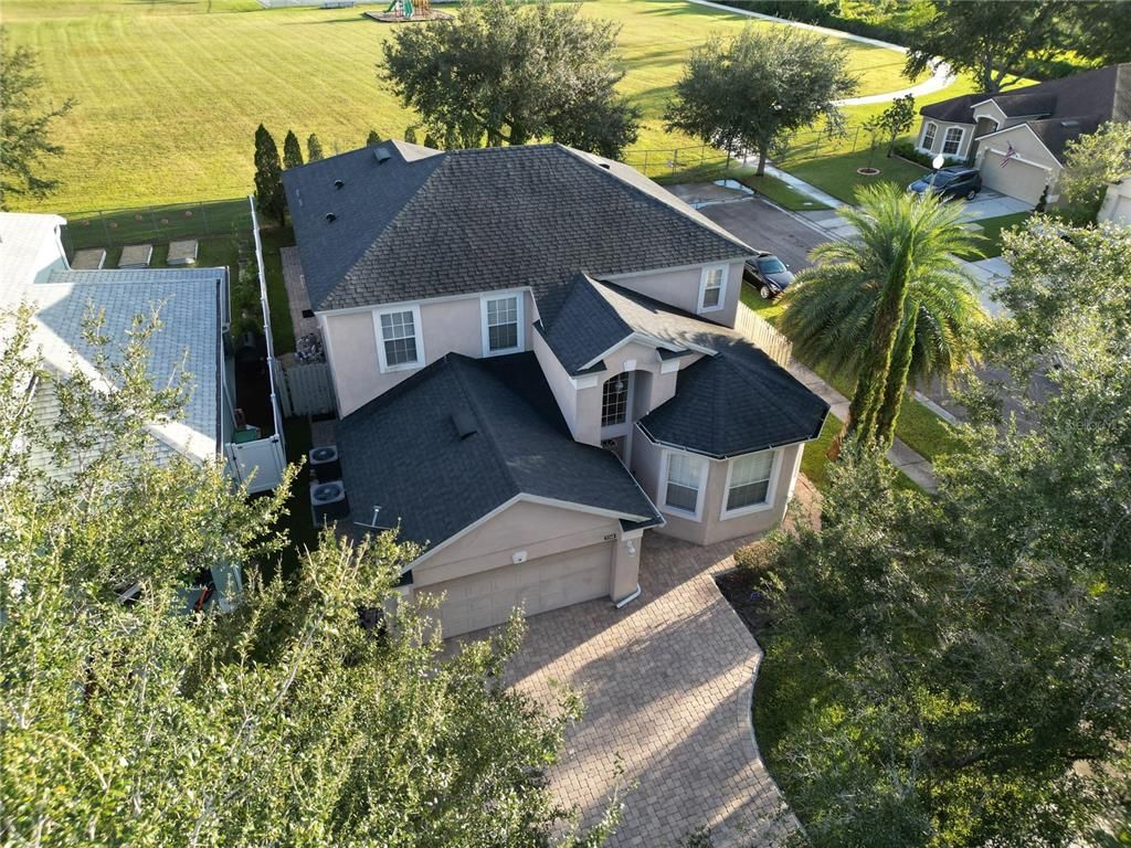 Exterior, Drone