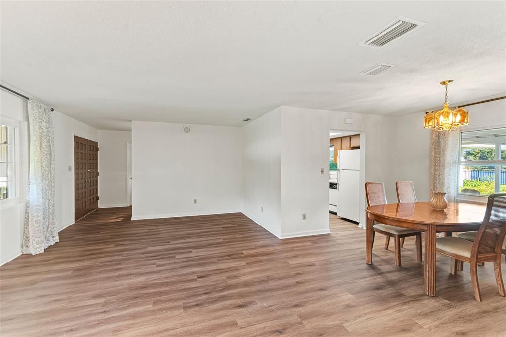 Chandelier, Dining room, Interior, Wood Texture Flooring