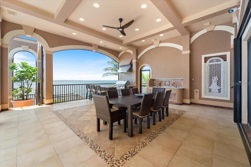 Dining room, Interior, Recessed Lighting, Water