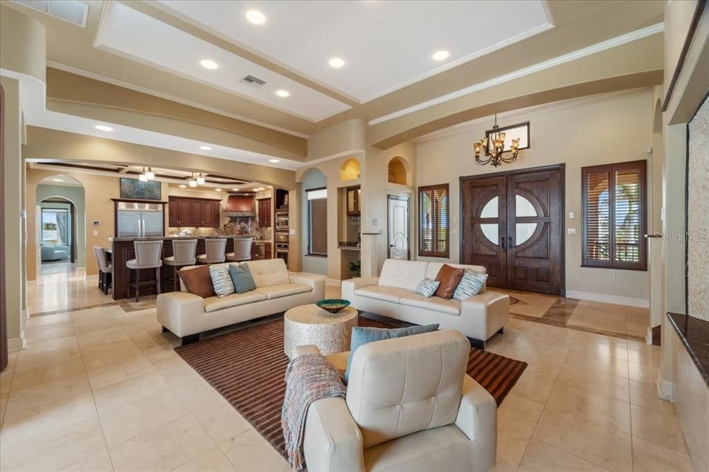 Dining room, Interior, Living room, Pendant Lights, Recessed Lighting