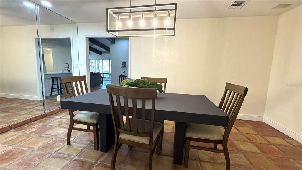 Dining room, Interior, Pendant Lights