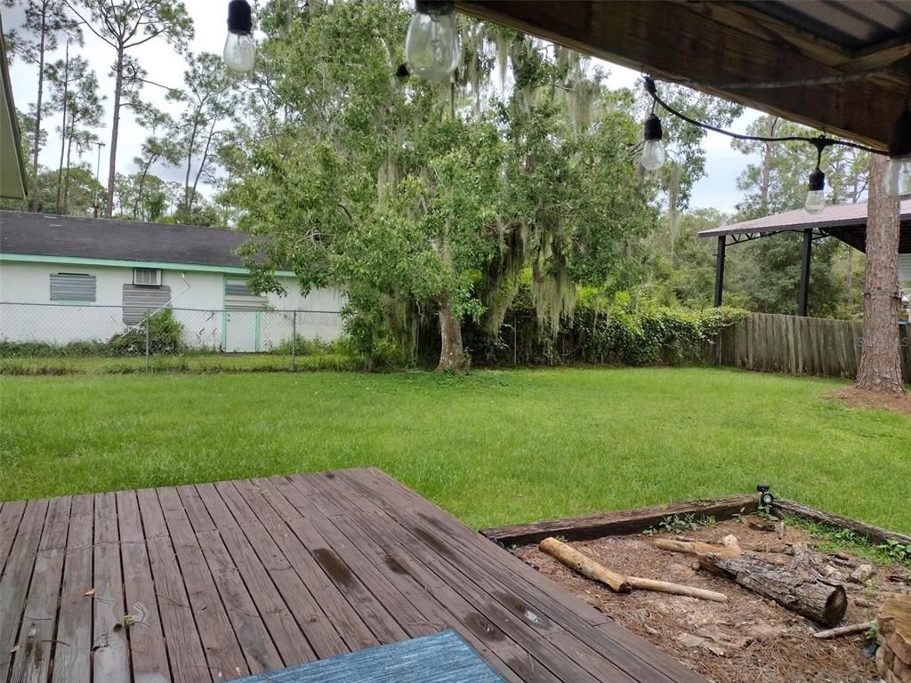 Backyard, Exterior