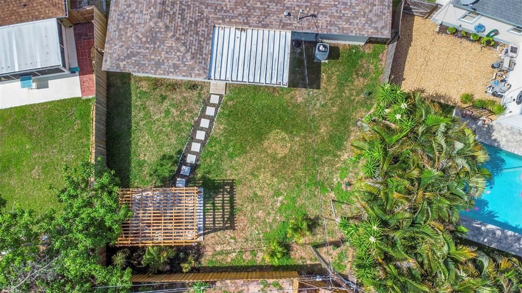 Exterior, Drone