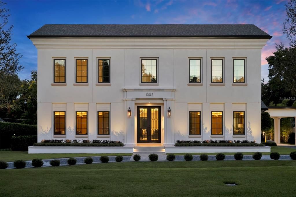 Exterior, Facade, Georgian