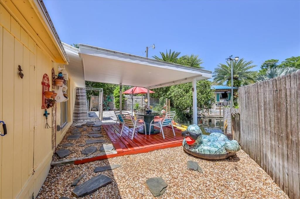 Backyard, Exterior