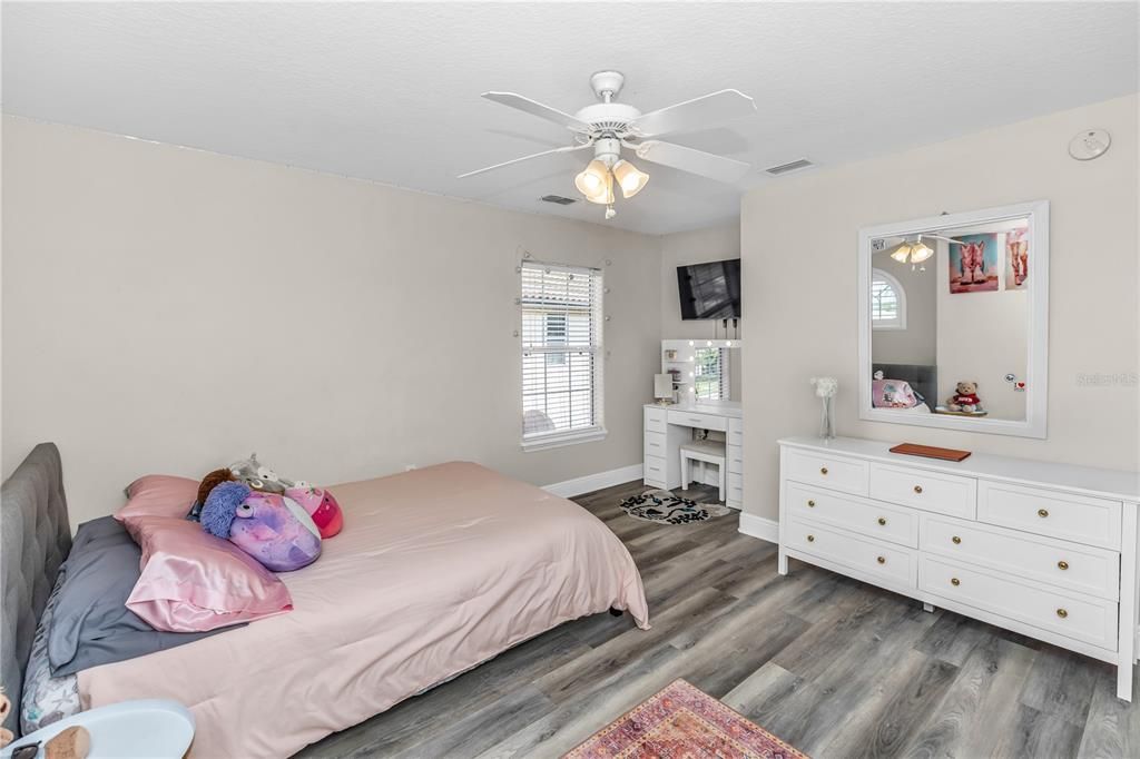 Bedroom, Fireplace, Interior, Wood Texture Flooring