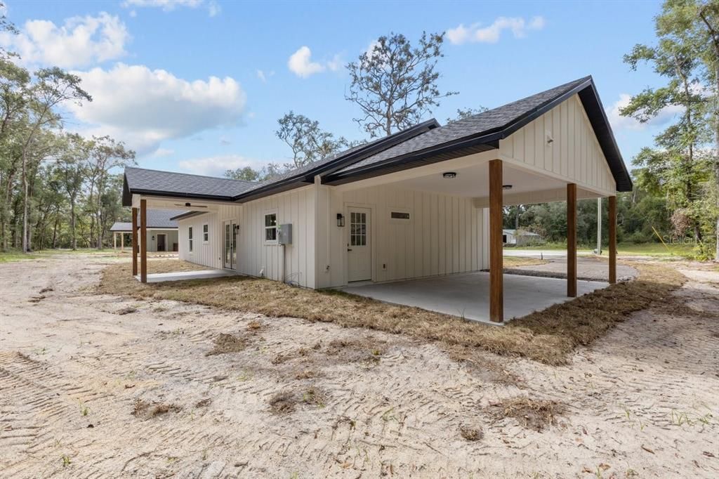 Backyard, Exterior
