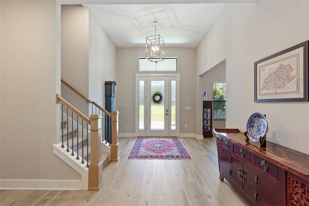 Interior, Pendant Lights, Wood Texture Flooring