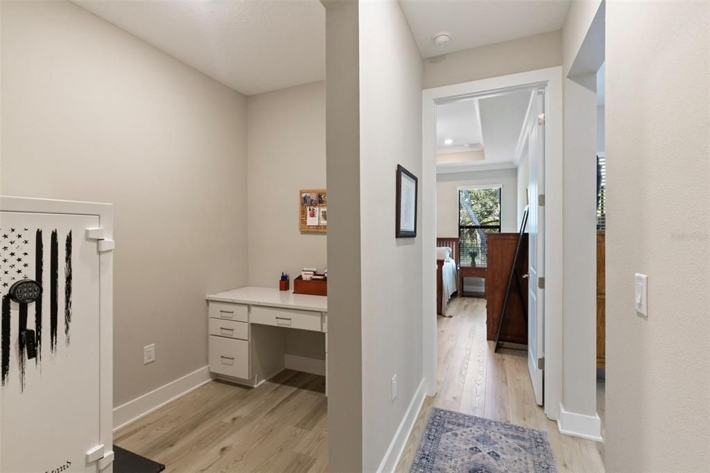 Bathroom, Interior, Recessed Lighting, Wood Texture Flooring