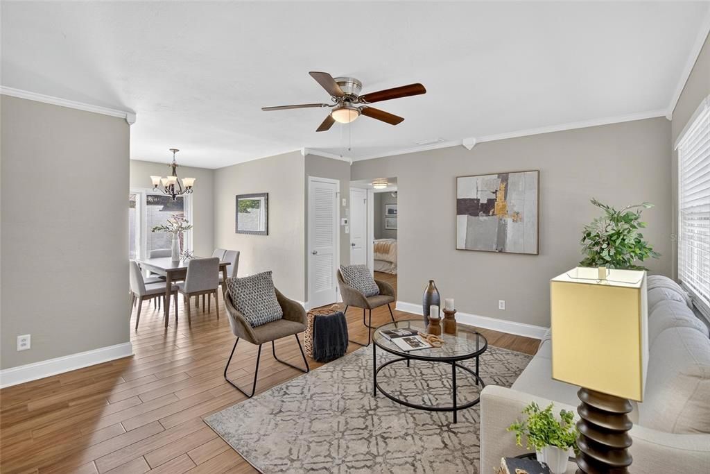 Chandelier, Dining room, Interior, Living room, Wood Texture Flooring