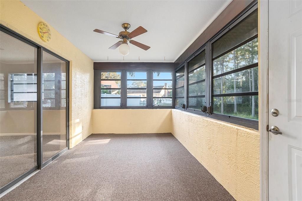 Empty room, Interior, Sun Room