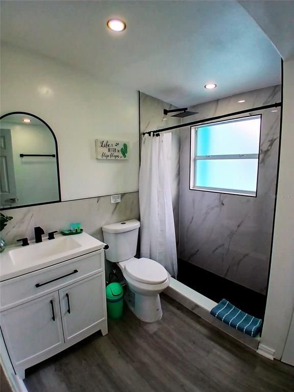Bathroom, Interior, Marble Walls, Recessed Lighting, Wood Texture Flooring