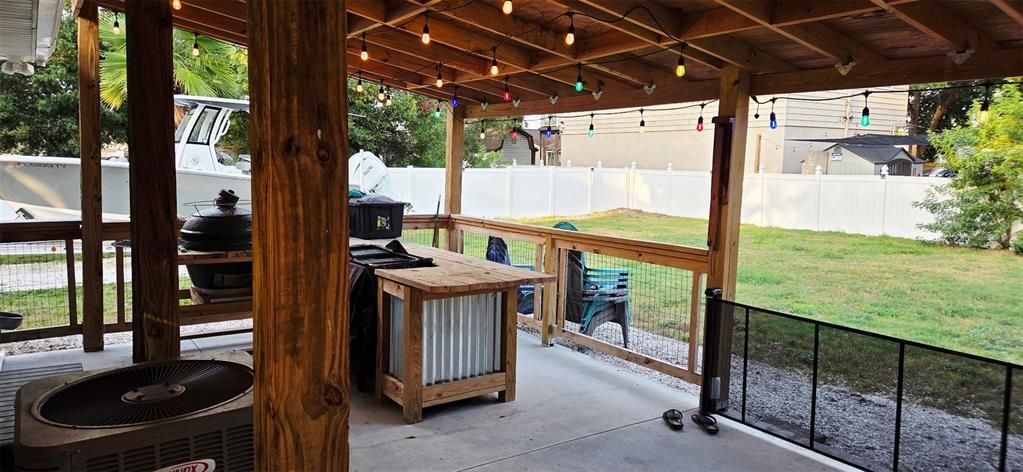 Backyard, Exterior