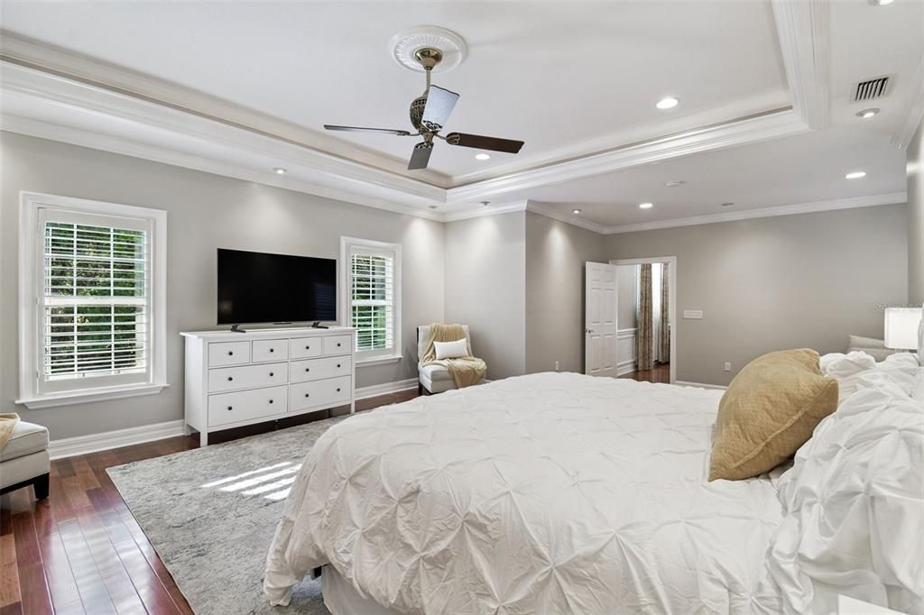Bedroom, Interior, Recessed Lighting, Wood Texture Flooring