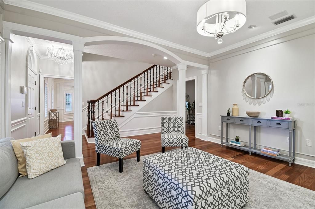 Chandelier, Interior, Recessed Lighting, Wood Texture Flooring