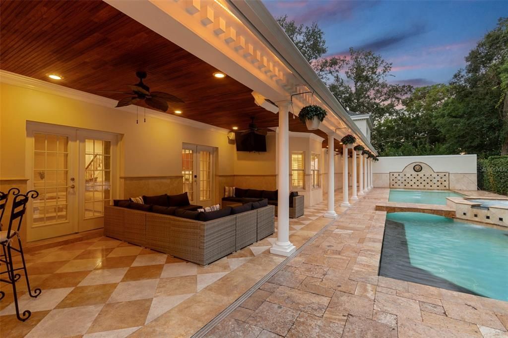 Exterior, Pool
