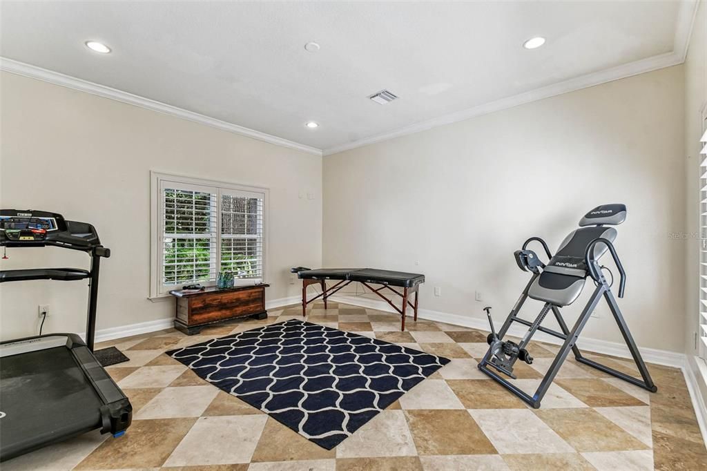Fitness Equipment, Interior, Recessed Lighting