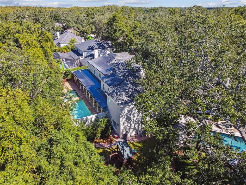 Exterior, Drone