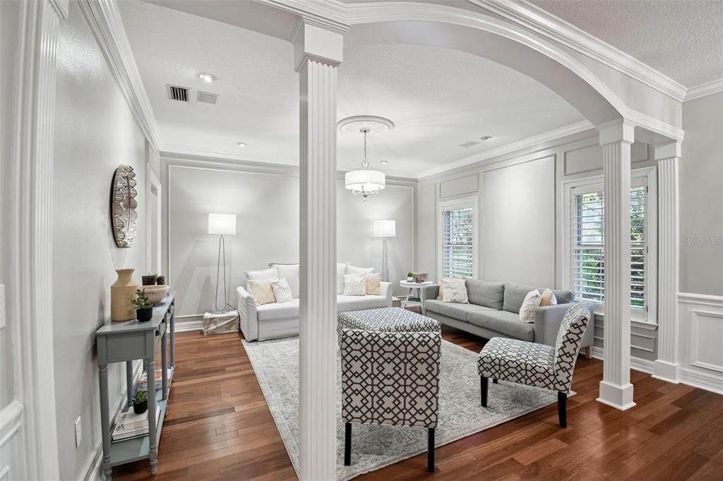 Chandelier, Interior, Living room, Recessed Lighting, Wood Texture Flooring