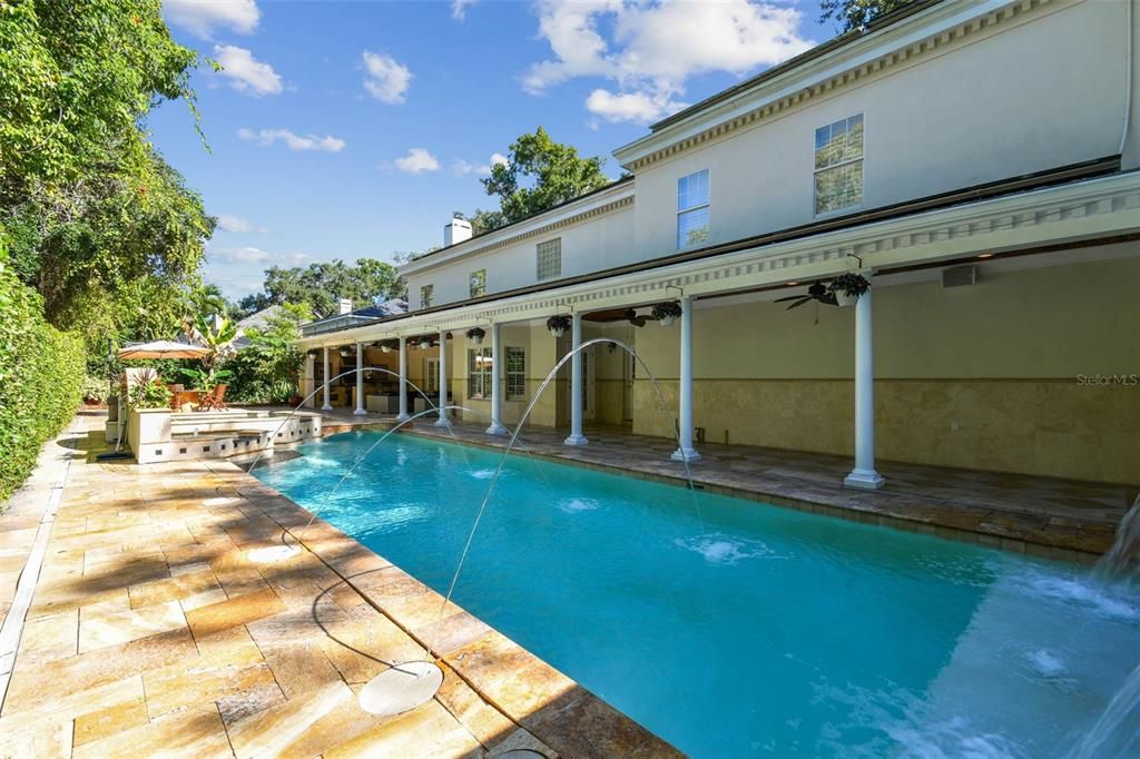 Exterior, Pool