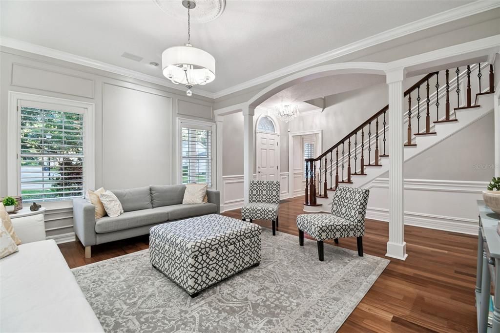 Chandelier, Interior, Living room, Pendant Lights, Wood Texture Flooring
