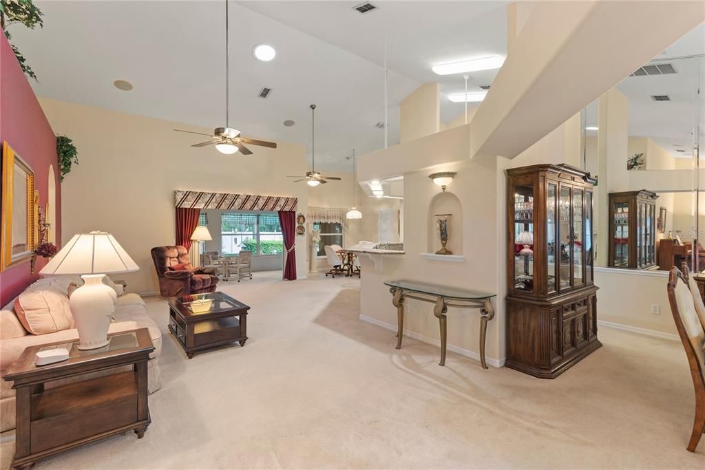 Dining room, Interior, Living room, Pendant Lights, Recessed Lighting