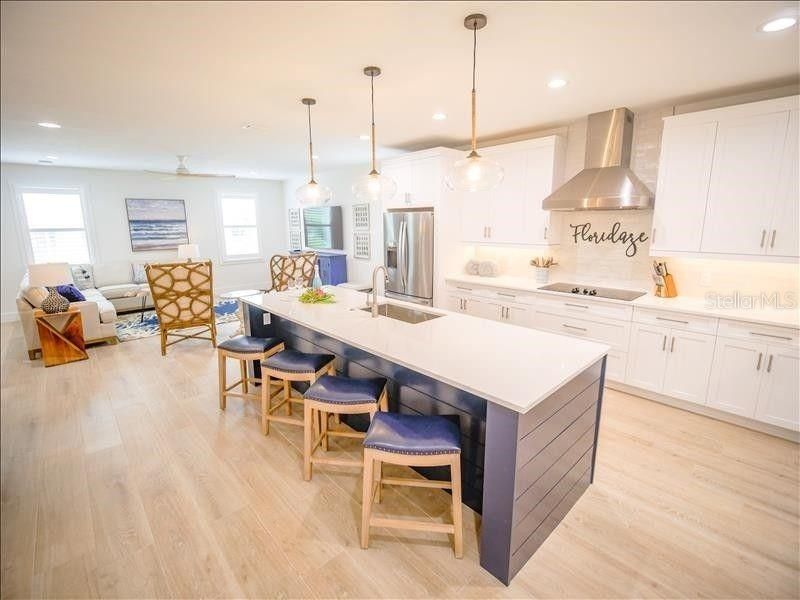 Interior, Kitchen, Living room, Pendant Lights, Recessed Lighting, Stainless Steel Appliances, Wood Texture Flooring