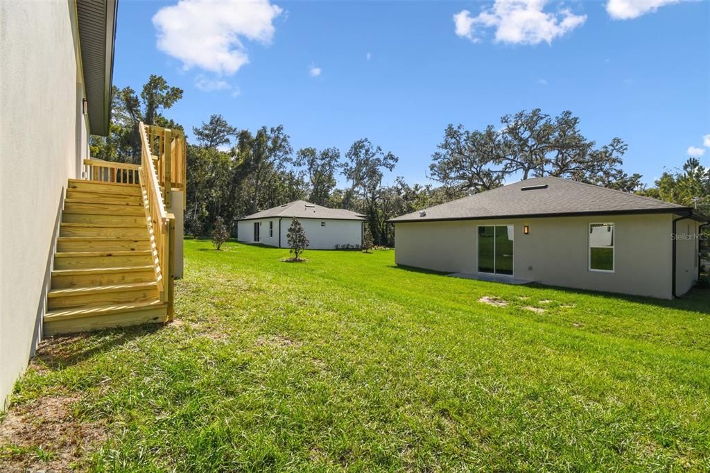 Backyard, Exterior