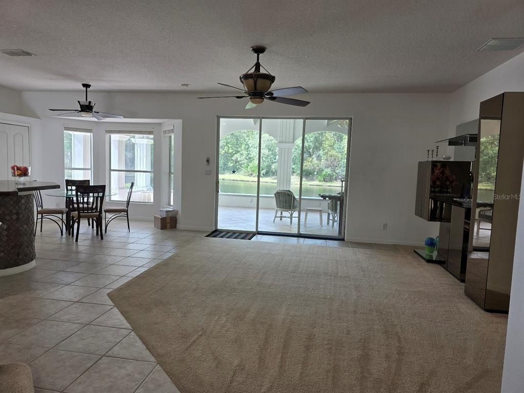 Dining room, Interior