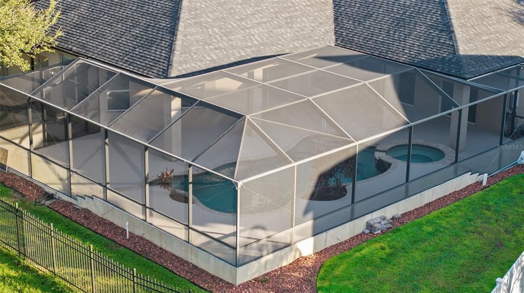 Exterior, Drone