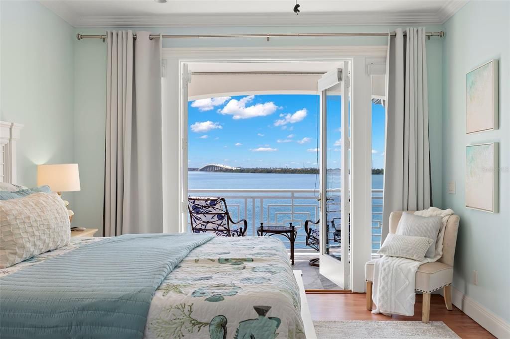 Bedroom, Interior, Water, Wood Texture Flooring