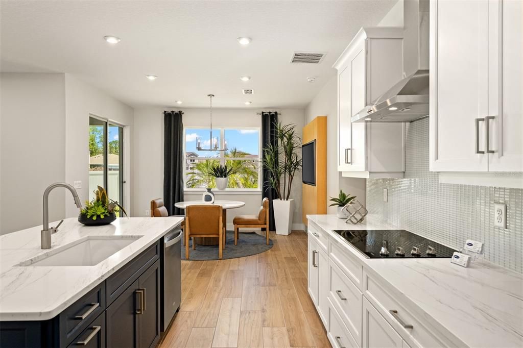 Dining room, Interior, Kitchen, Pendant Lights, Recessed Lighting, Wood Texture Flooring