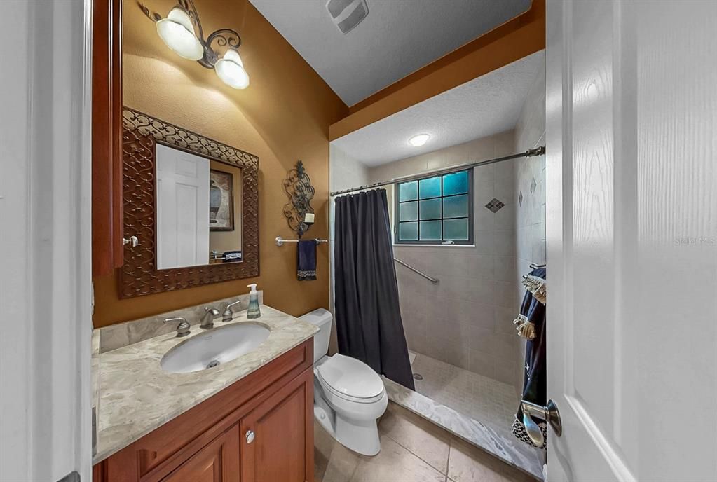 Bathroom, Interior, Recessed Lighting